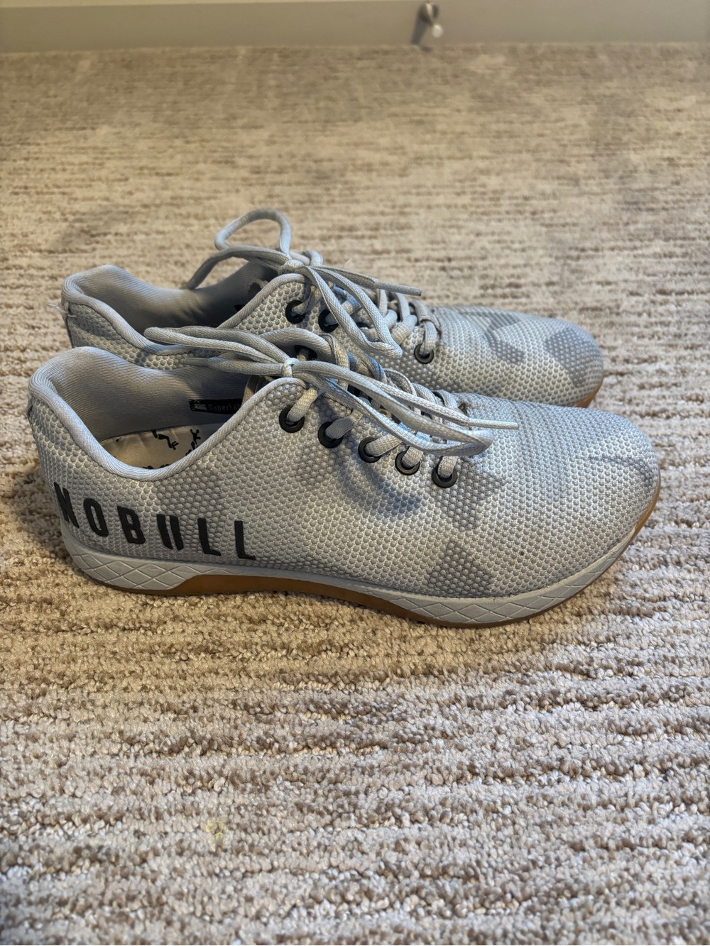 NOBULL training sneakers women’s size 8.5